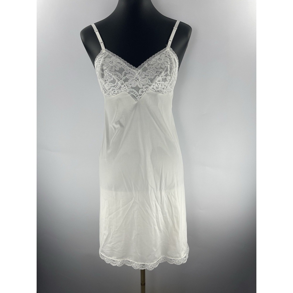 Vanity Fair Full Slip Dress Womens 32 Ivory Vintage Antron Lace Trim Lingerie